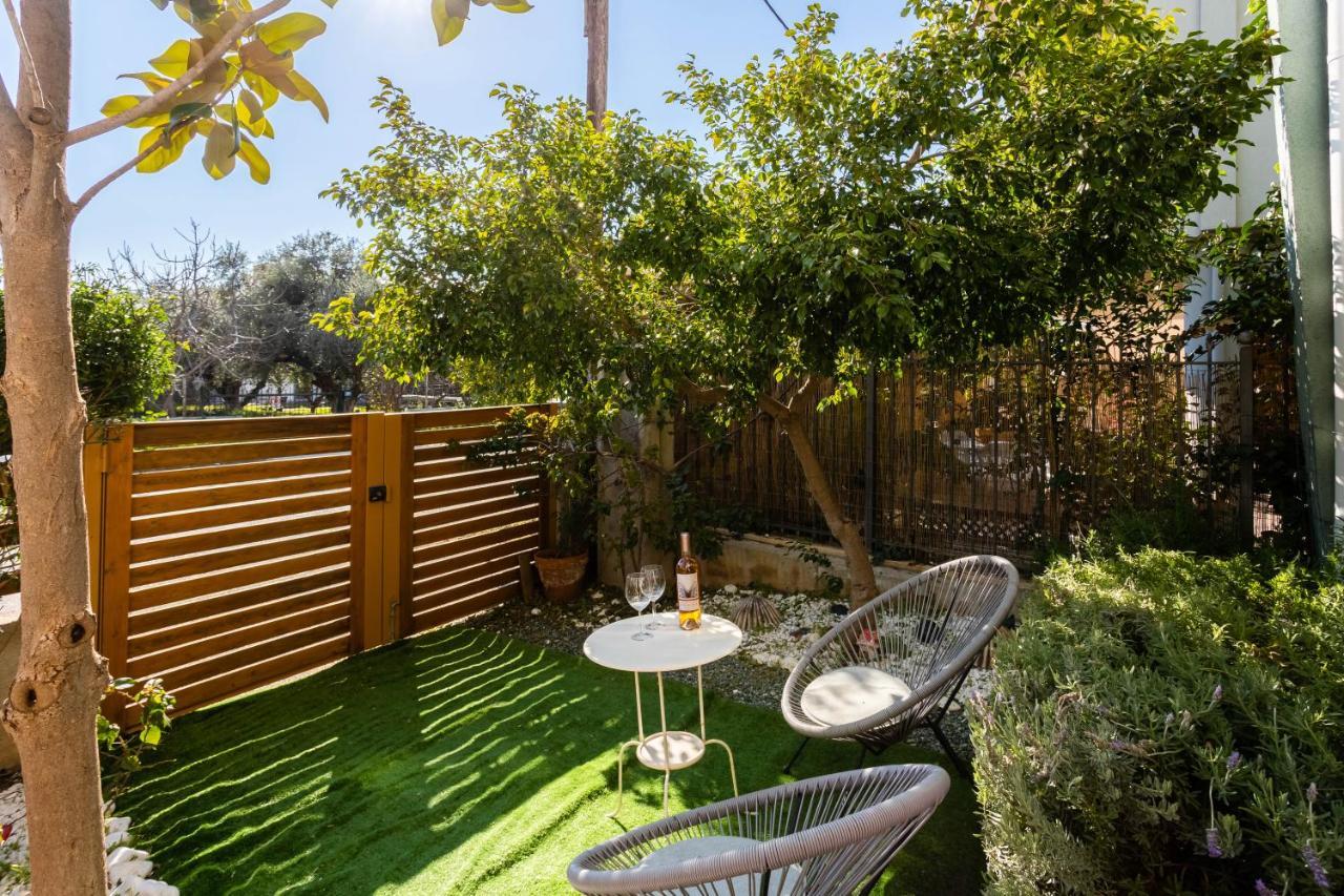 Serenity And Relaxing Studio Kalamata Luaran gambar