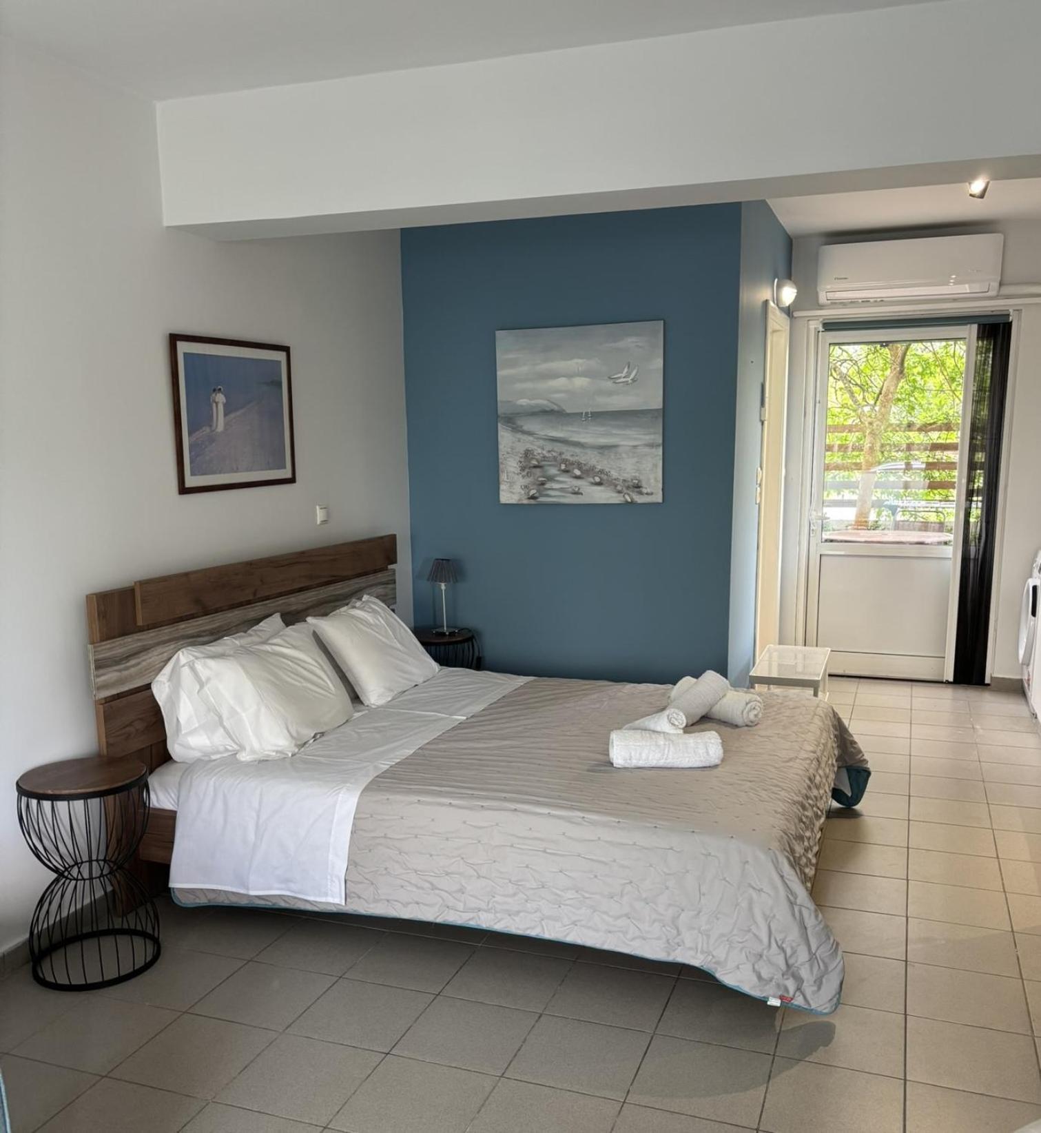 Serenity And Relaxing Studio Kalamata Luaran gambar