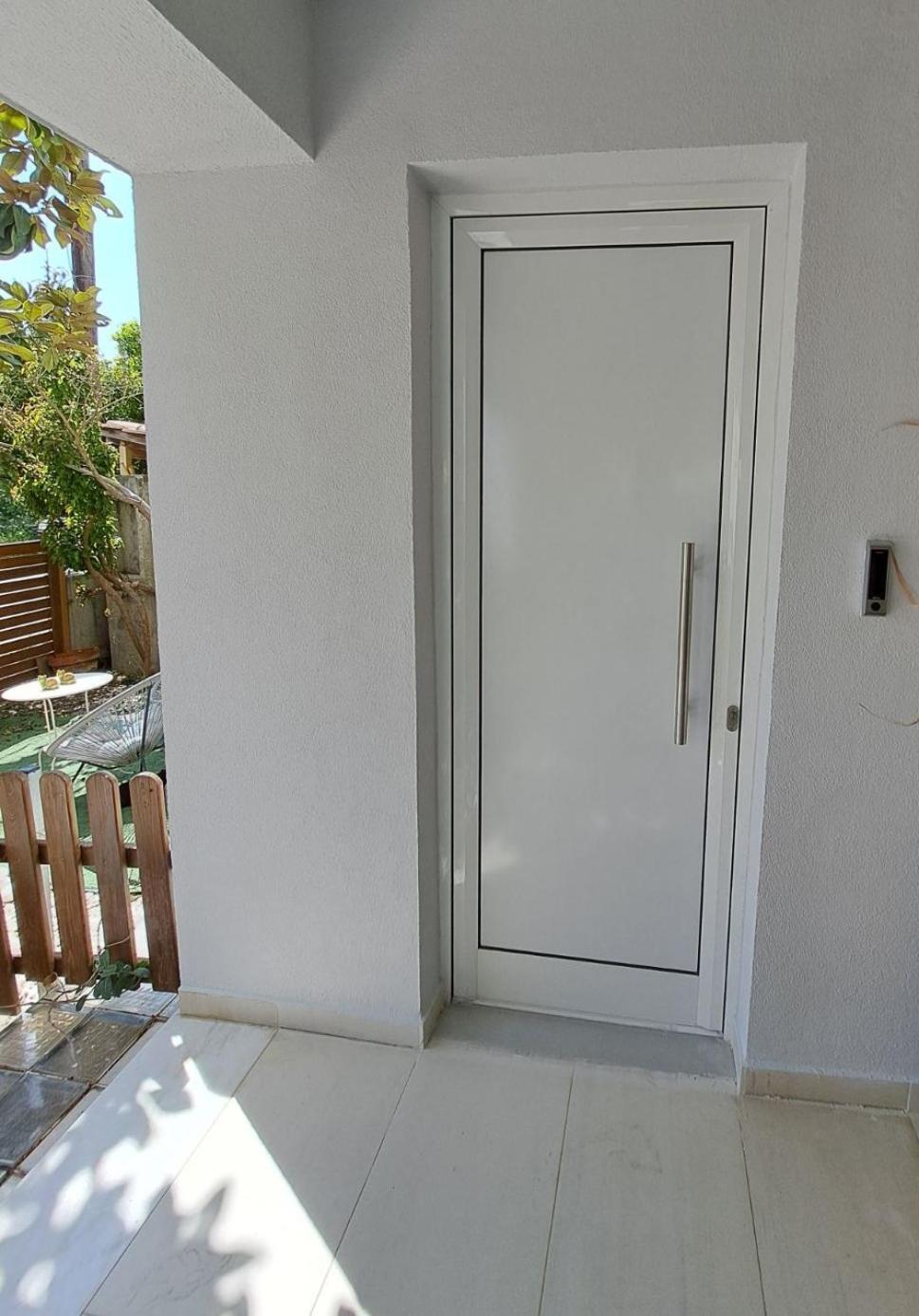 Serenity And Relaxing Studio Kalamata Luaran gambar